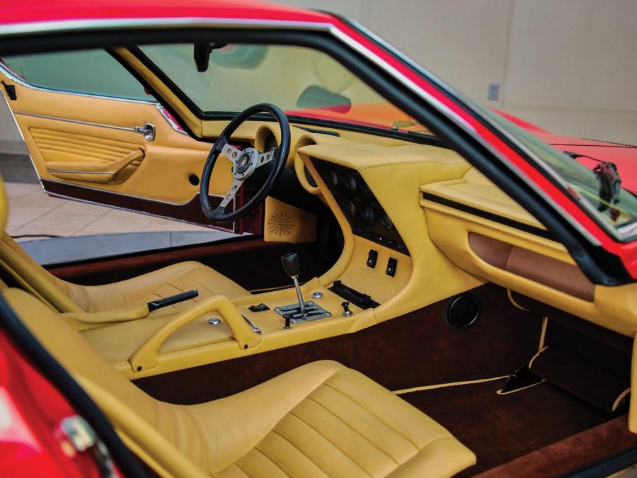 Интерьер Lamborghini Miura P400 SV (4974) 1971 года  (фото 8 из 42)
